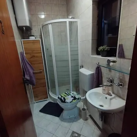 Mini Hiska V Objemu Vinograda Feriehus *